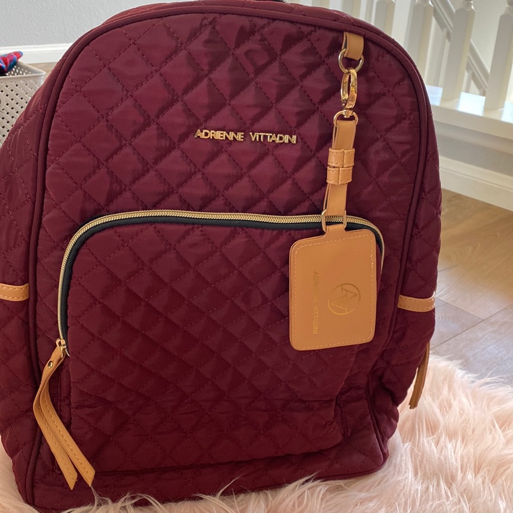 Adrienne Vittadini burgundy laptop bag